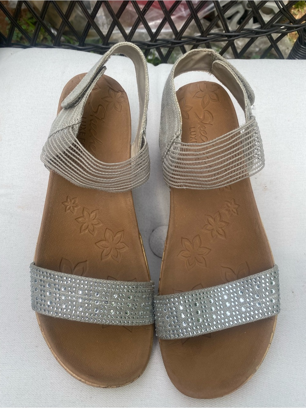 sketchers Luxform wedge sandals